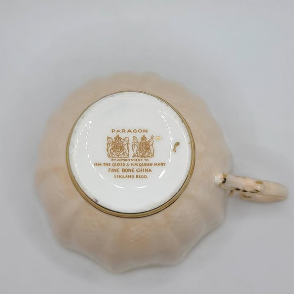 Vintage Paragon Double Warrant Tea Cup and Saucer - Picture 5 of 9